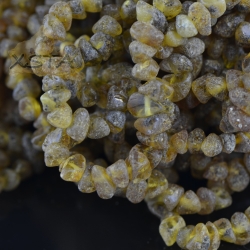 Natural raw green beads necklace